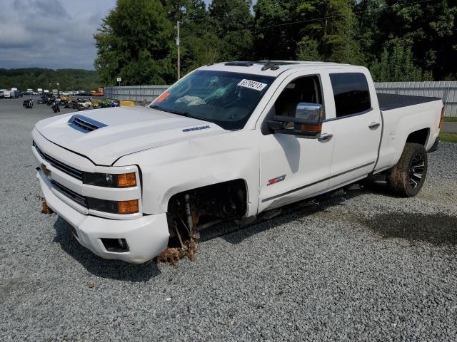 1GC4K0CY3JF174902 - 2018 CHEVROLET SILVERADO K3500 LTZ WHITE photo 1