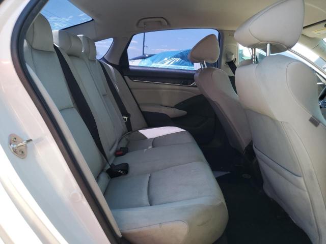 1HGCV1F17KA077757 - 2019 HONDA ACCORD LX WHITE photo 10