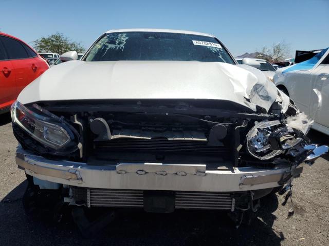 1HGCV1F17KA077757 - 2019 HONDA ACCORD LX WHITE photo 5