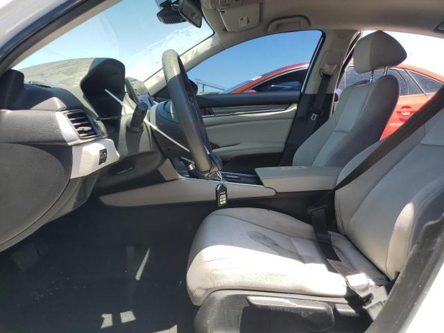 1HGCV1F17KA077757 - 2019 HONDA ACCORD LX WHITE photo 7