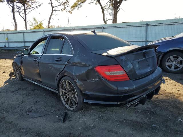 WDDGF77X59F309374 - 2009 MERCEDES-BENZ C 63 AMG BLACK photo 3