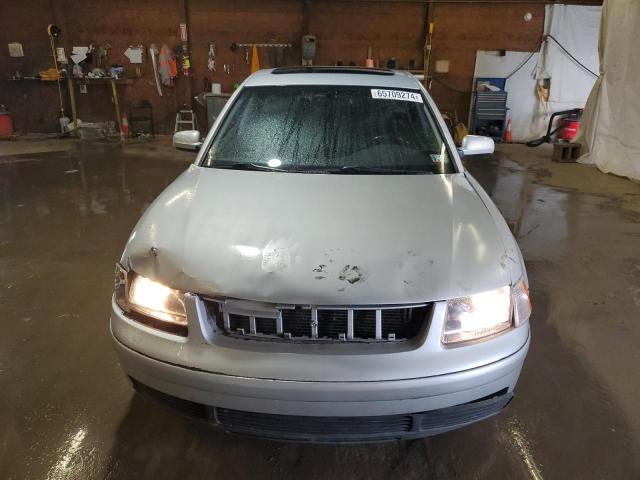 WVWPD63B6XE464488 - 1999 VOLKSWAGEN PASSAT GLX Gümüş foto 5