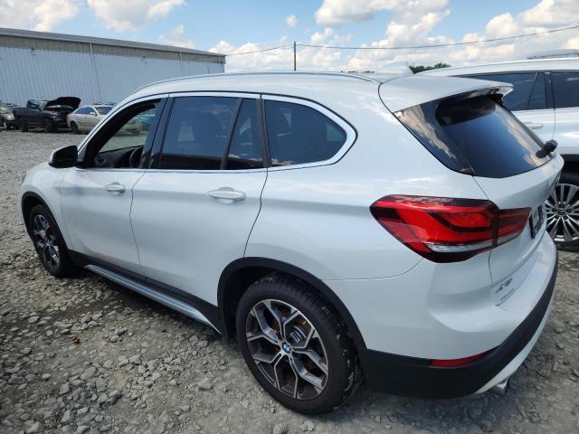 WBXJG9C00M5U41624 - 2021 BMW X1 XDRIVE28I WHITE photo 2