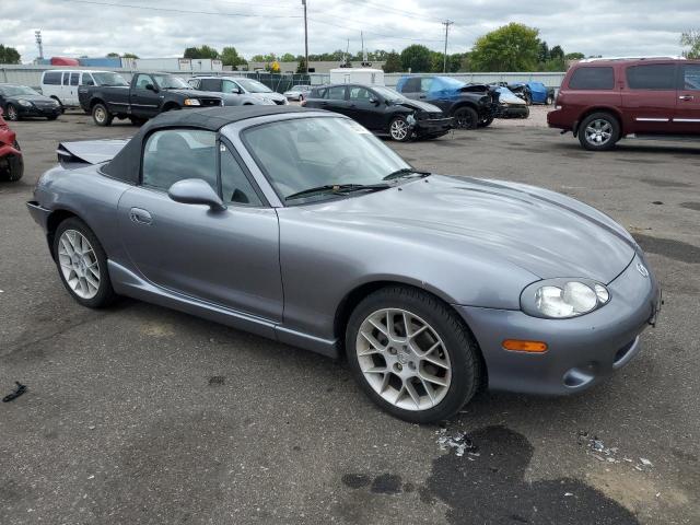 JM1NB353620226227 - 2002 MAZDA MX-5 MIATA BASE SILVER photo 4