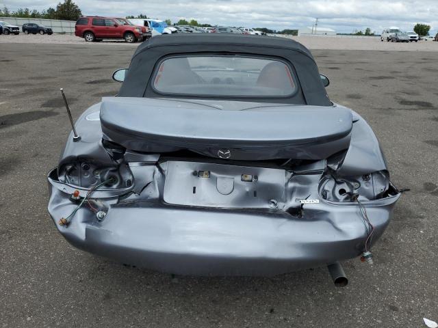 JM1NB353620226227 - 2002 MAZDA MX-5 MIATA BASE SILVER photo 6