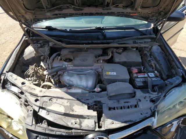 4T1BF1FK3HU316952 - 2017 TOYOTA CAMRY LE BLUE photo 11