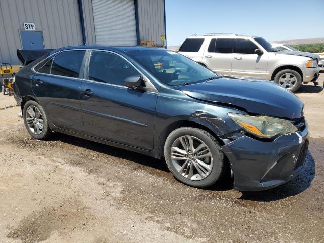 4T1BF1FK3HU316952 - 2017 TOYOTA CAMRY LE BLUE photo 4