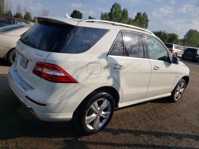 4JGDA5HB4CA089955 - 2012 MERCEDES-BENZ ML 350 4MATIC WHITE photo 3