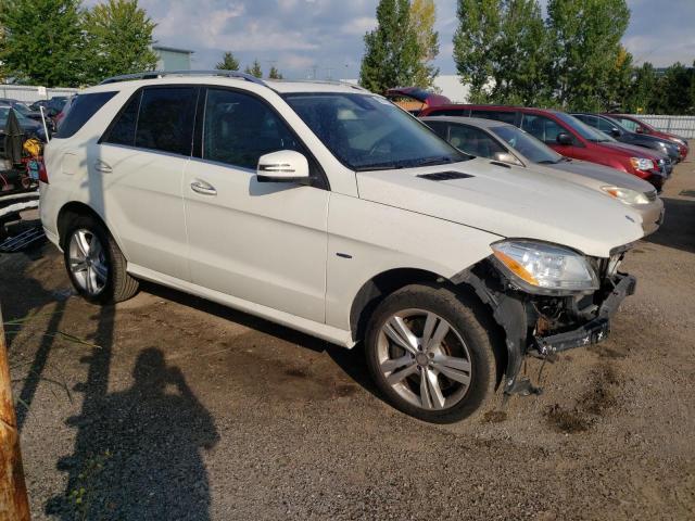 4JGDA5HB4CA089955 - 2012 MERCEDES-BENZ ML 350 4MATIC WHITE photo 4