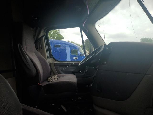 1FUJGLD53GLHG4920 - 2016 FREIGHTLINER CASCADIA 1 BLACK photo 5