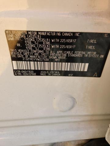 2T3ZFREV1HW327688 - 2017 TOYOTA RAV4 LE 白色 照片 13