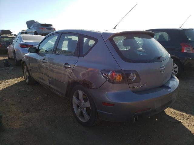 JM1BK343851221663 - 2005 MAZDA 3 HATCHBACK GRAY photo 2