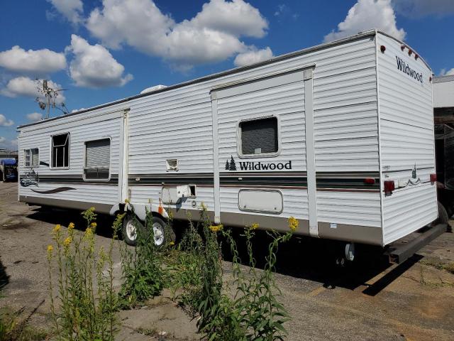 4X4TWDP2X5J044786 - 2005 FLEETWOOD FLEETWOOD WHITE photo 3