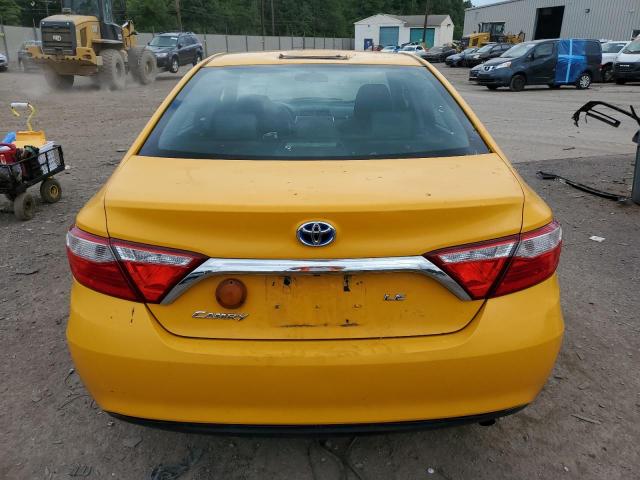 4T1BD1FK2FU160616 - 2015 TOYOTA CAMRY HYBRID YELLOW photo 6