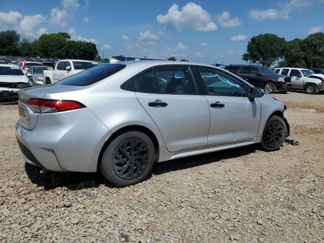 5YFEPMAE0NP290708 - 2022 TOYOTA COROLLA LE SILVER photo 3