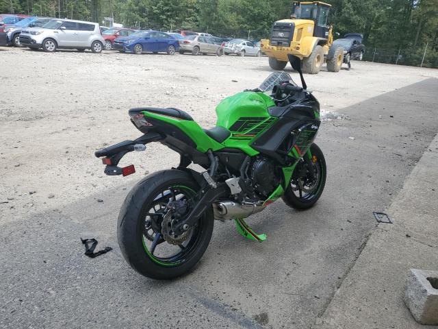 ML5EXER12PDAA4685 - 2023 KAWASAKI EX650 R Зеленый фото 4