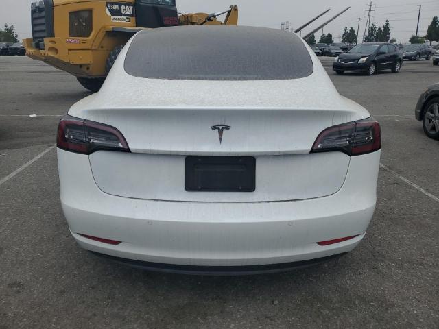 5YJ3E1EA7LF740835 - 2020 TESLA MODEL 3 WHITE photo 6
