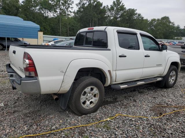 3TMJU4GN2BM122487 - 2011 TOYOTA TACOMA DOUBLE CAB PRERUNNER WHITE photo 3