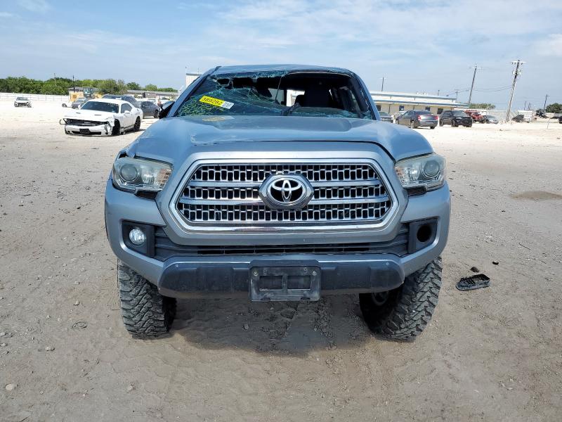 5TFCZ5ANXGX021109 - 2016 TOYOTA TACOMA DOUBLE CAB 银色 照片 5