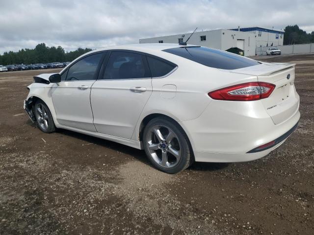 1FA6P0H75F5104492 - 2015 FORD FUSION SE WHITE photo 2