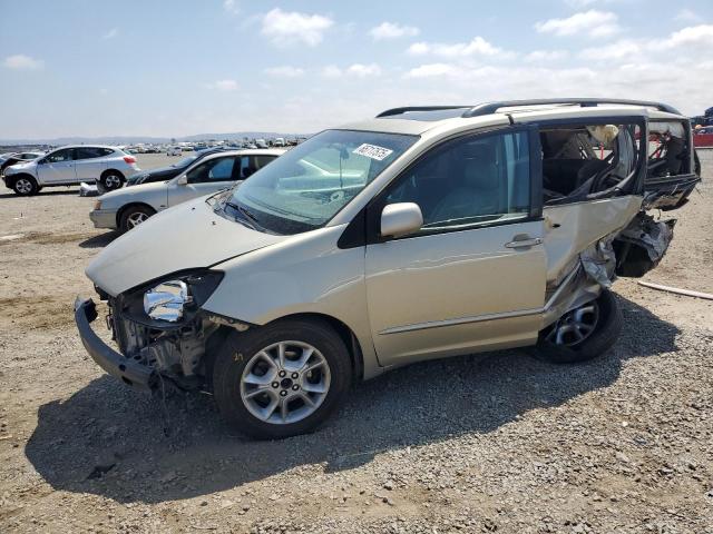 2005 TOYOTA SIENNA XLE, 