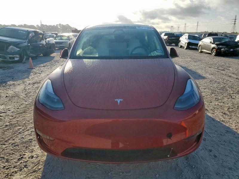 7SAYGDEEXRA255618 - 2024 TESLA MODEL Y RED photo 5