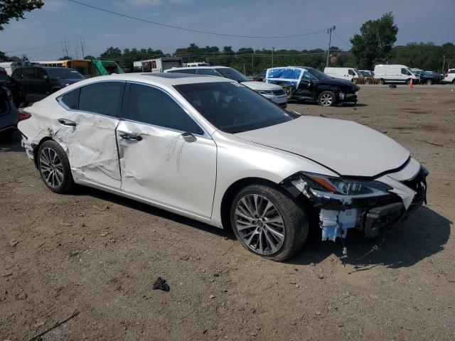 58ABZ1B16KU019176 - 2019 LEXUS ES 350 WHITE photo 4