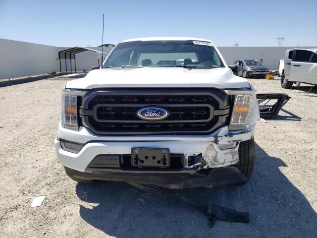 1FTEW1C84NFB41976 - 2022 FORD F150 SUPERCREW WHITE photo 5