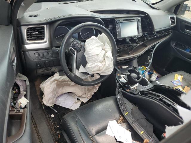 5TDKZRFH7HS510239 - 2017 TOYOTA HIGHLANDER SE 黑色 照片 8