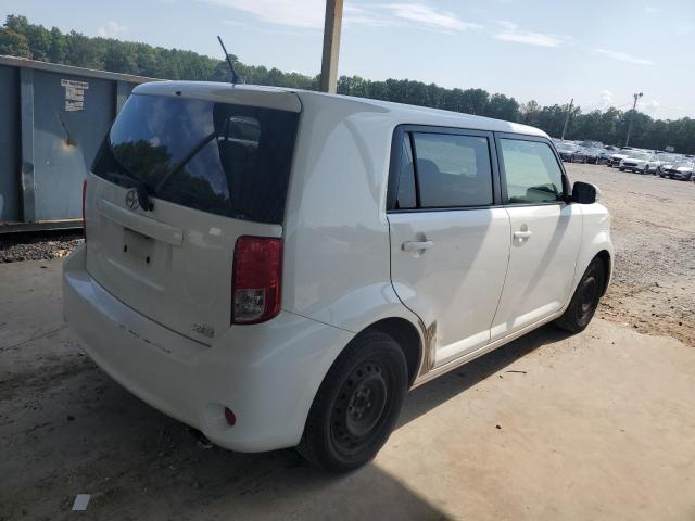 JTLZE4FE8B1138793 - 2011 TOYOTA SCION XB WHITE photo 3