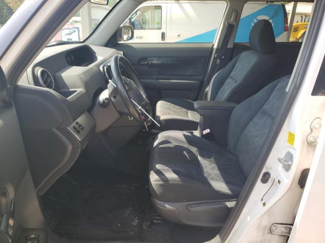 JTLZE4FE8B1138793 - 2011 TOYOTA SCION XB WHITE photo 7