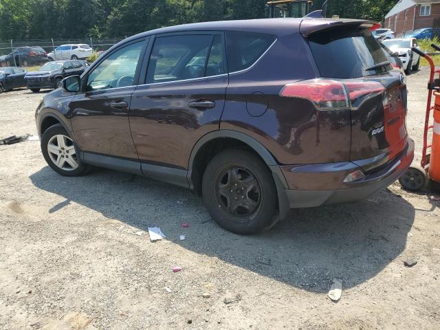 2T3BFREVXJW829865 - 2018 TOYOTA RAV4 LE Каштановый фото 2