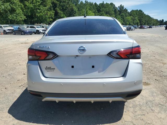 3N1CN8DV9LL867121 - 2020 NISSAN VERSA S 银色 照片 6