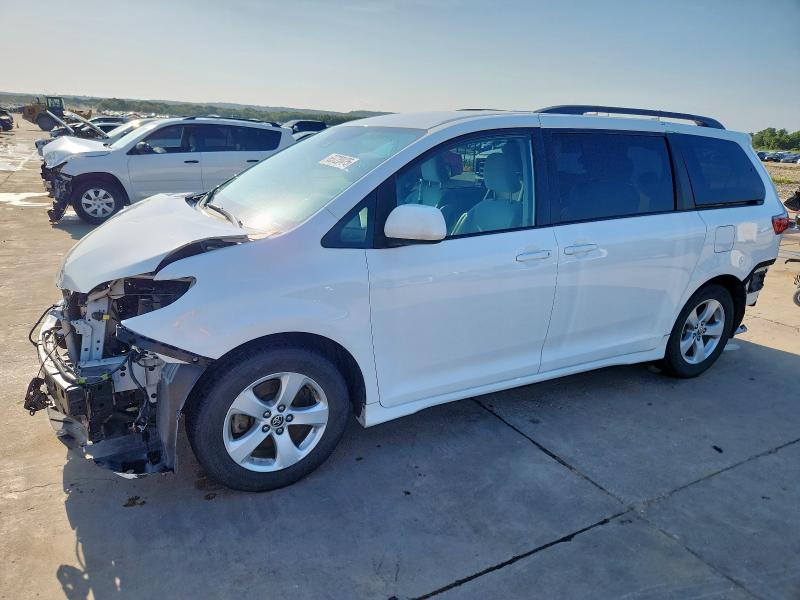 2020 TOYOTA SIENNA LE, 