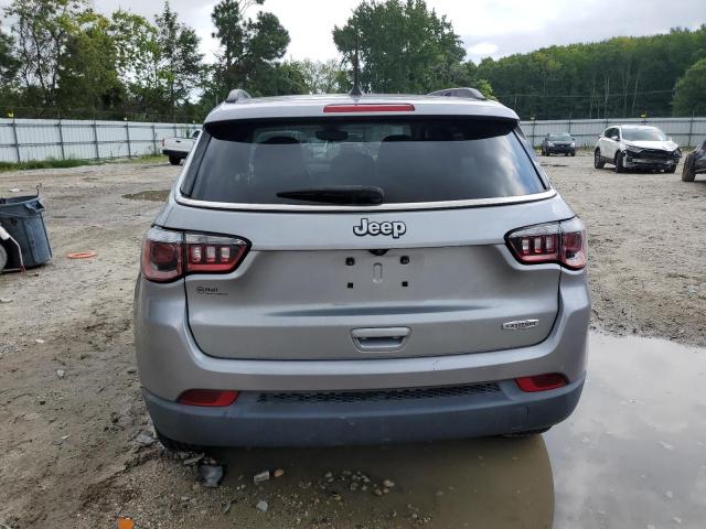 3C4NJCBB5KT706180 - 2019 JEEP COMPASS LATITUDE SILVER photo 6