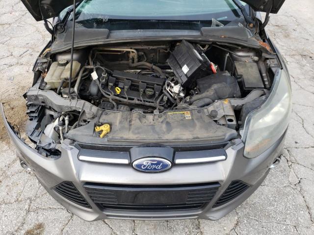 1FAHP3N29CL172319 - 2012 FORD FOCUS TITANIUM GRAY photo 11