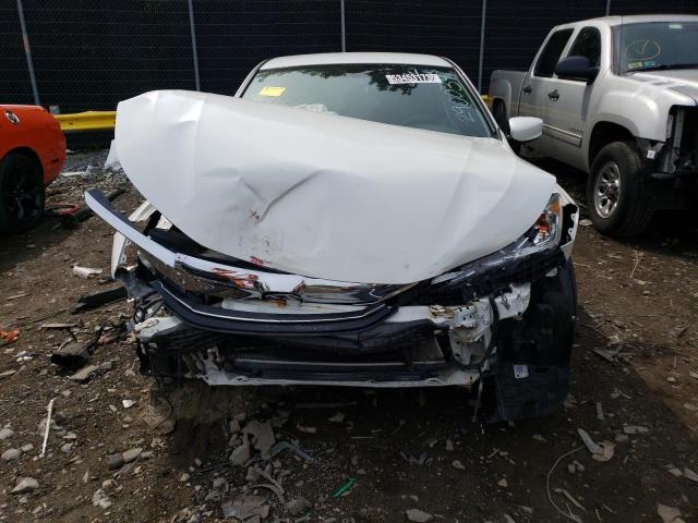 1HGCR2F55HA290034 - 2017 HONDA ACCORD SPORT WHITE photo 11