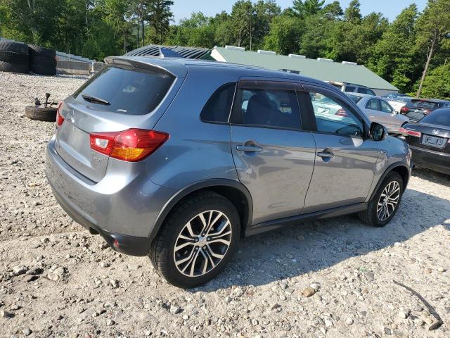 JA4AR3AU2HZ051563 - 2017 MITSUBISHI OUTLANDER ES SILVER photo 3