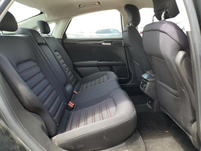 3FA6P0HD7FR127811 - 2015 FORD FUSION SE BLACK photo 10