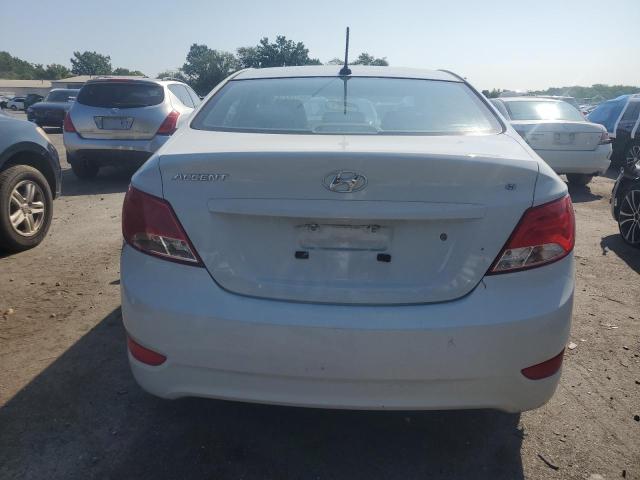 KMHCT4AE9HU379621 - 2017 HYUNDAI ACCENT SE WHITE photo 6