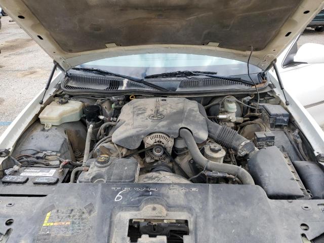 1LNHM81W0YY938775 - 2000 LINCOLN TOWN CAR EXECUTIVE WHITE photo 11