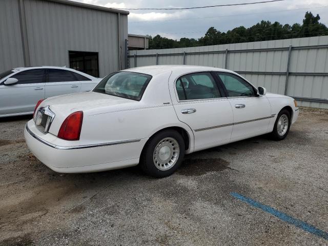 1LNHM81W0YY938775 - 2000 LINCOLN TOWN CAR EXECUTIVE WHITE photo 3