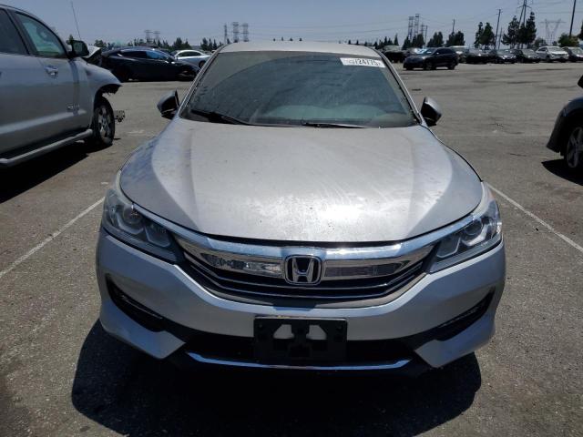 1HGCR2F54HA065328 - 2017 HONDA ACCORD SPORT SILVER photo 5