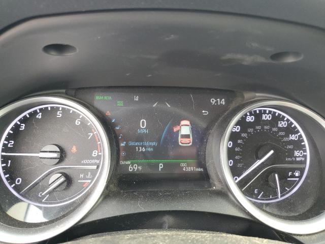 4T1F11AK1MU593892 - 2021 TOYOTA CAMRY XLE 红色 照片 9