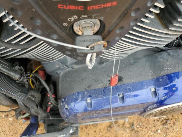 5VPEW36N8D3026800 - 2013 VICTORY MOTORCYCLES HARD-BALL أزرق صورة 8