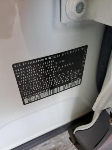 3VV3B7AX8MM035465 - 2021 VOLKSWAGEN TIGUAN SE WHITE photo 13