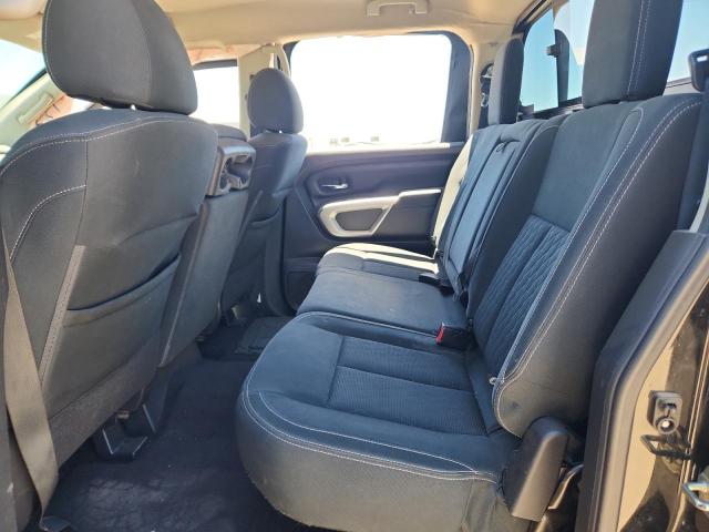 1N6AA1EJ4HN500652 - 2017 NISSAN TITAN S BLACK photo 10