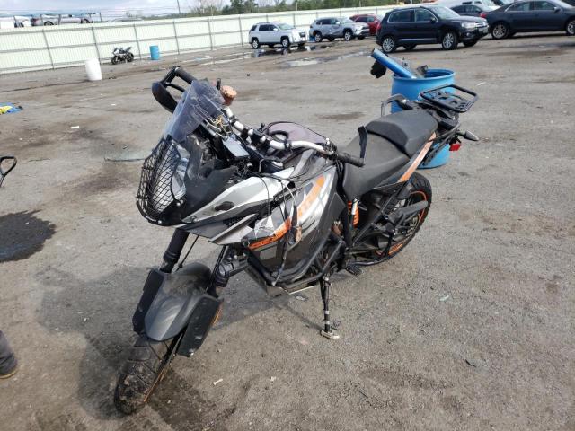 VBKV19400EM901675 - 2014 KTM 1190 ADVENTURE GRAY photo 2