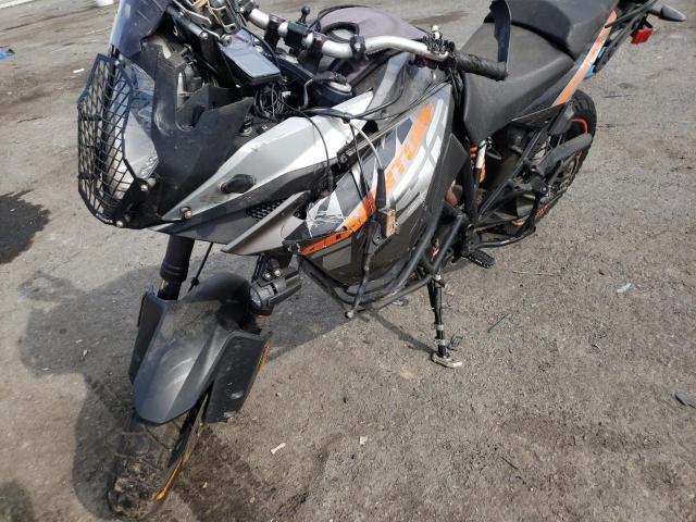 VBKV19400EM901675 - 2014 KTM 1190 ADVENTURE GRAY photo 9