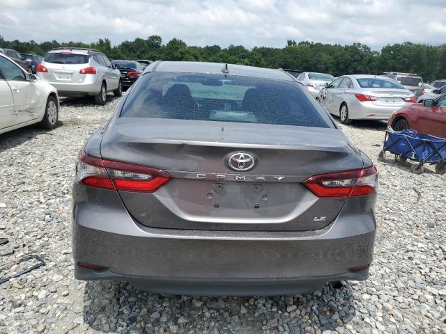 4T1C11AK1MU548146 - 2021 TOYOTA CAMRY LE GRAY photo 6